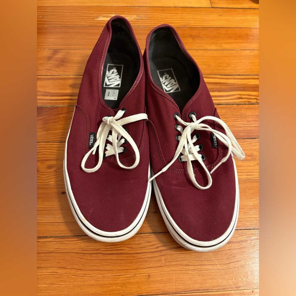 Vans Men’s Sneakers with Laces - Maroon size 12